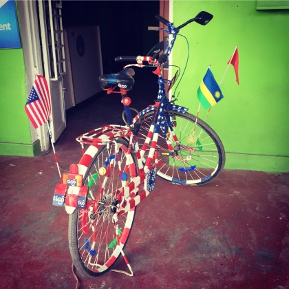Gotta love the patriotism here. Too bad I never thought of painting my bike like this.